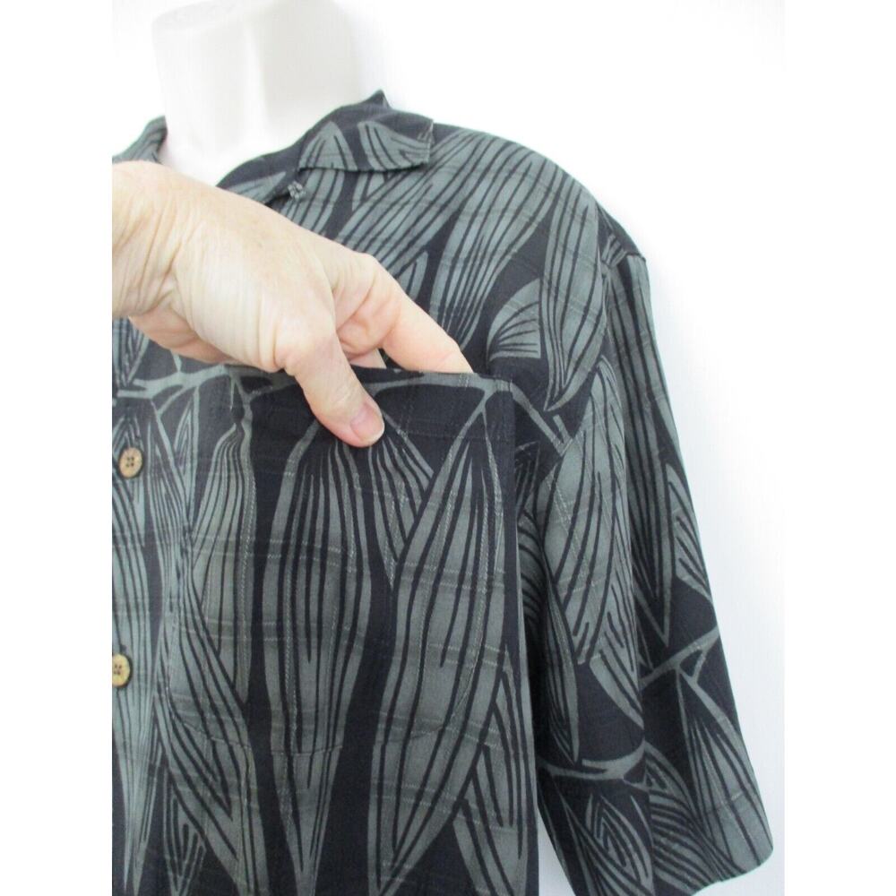 Tommy Bahama Mens Medium Silk Shirt Leaf Print Black Green Camp Hawaiian Pocket - Picture 2 of 14